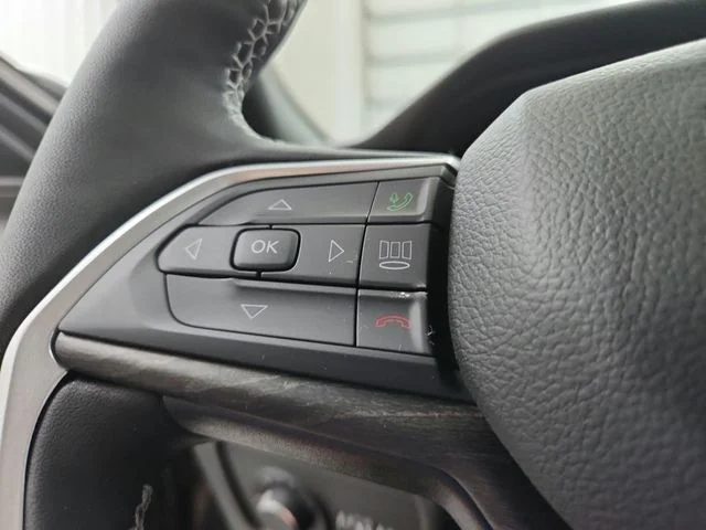 New 2026 Baltic Gray Metallic Clearcoat Jeep Altitude image 25