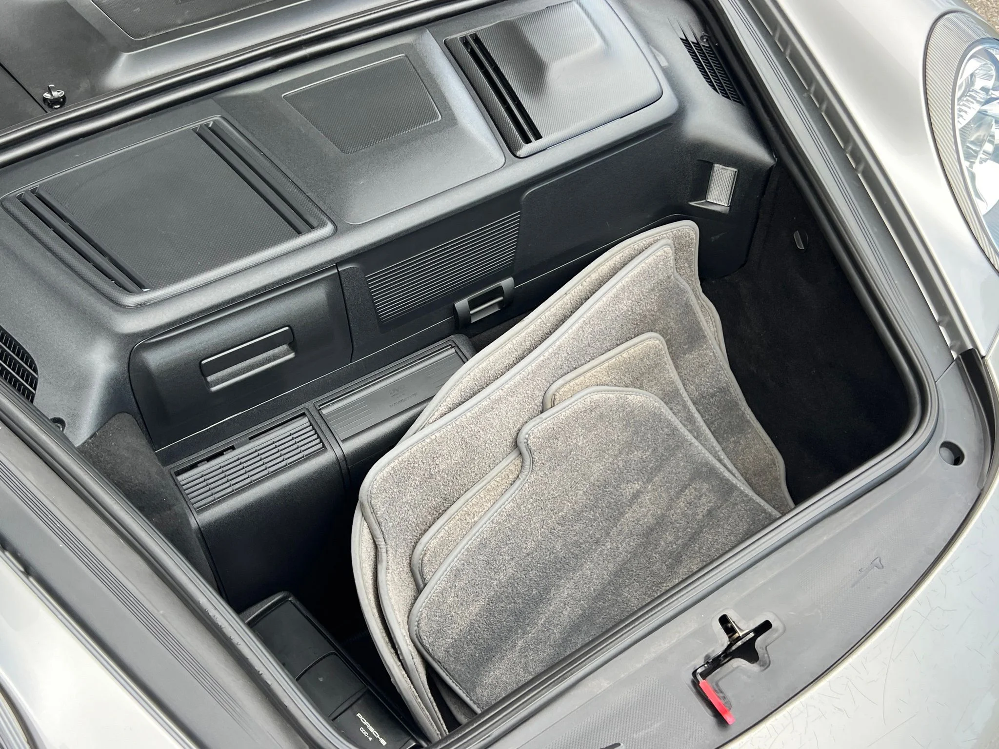 Used 2006 Silver Porsche Carrera 4 image 29