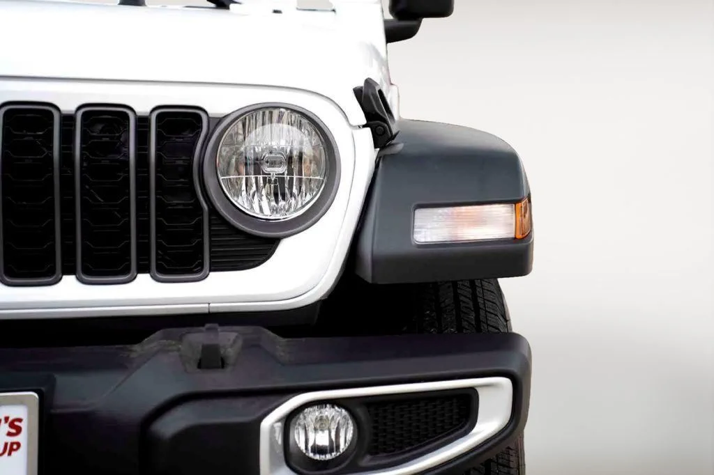 New 2026 White Jeep Sport image 8