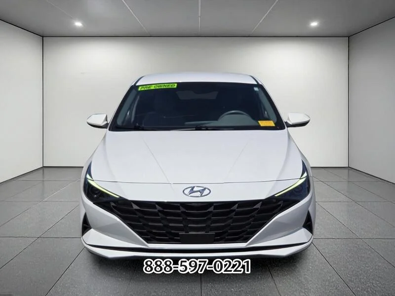 2023 Hyundai Elantra SEL - Photo 8