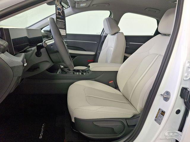 2026 Hyundai Sonata SE - Photo 11