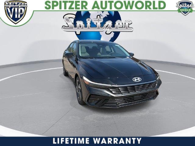 New 2026 Black Hyundai Limited image 3