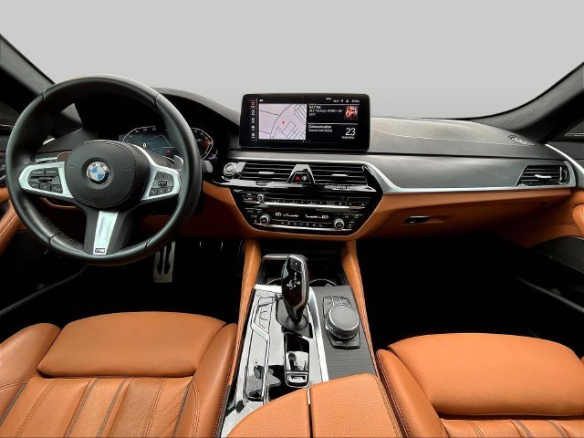 Used 2023 White BMW 540i image 9