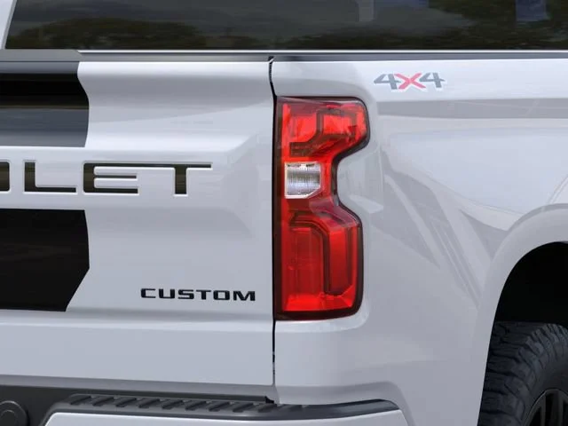 2025 Chevrolet Silverado 1500 Custom - Photo 11