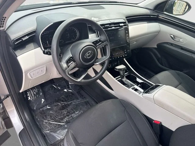 Used 2024 Silver Hyundai SEL image 13