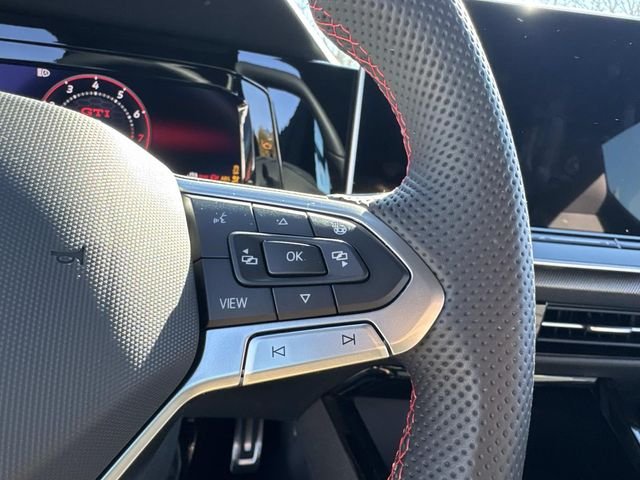 2025 Volkswagen Golf GTI SE - Photo 6