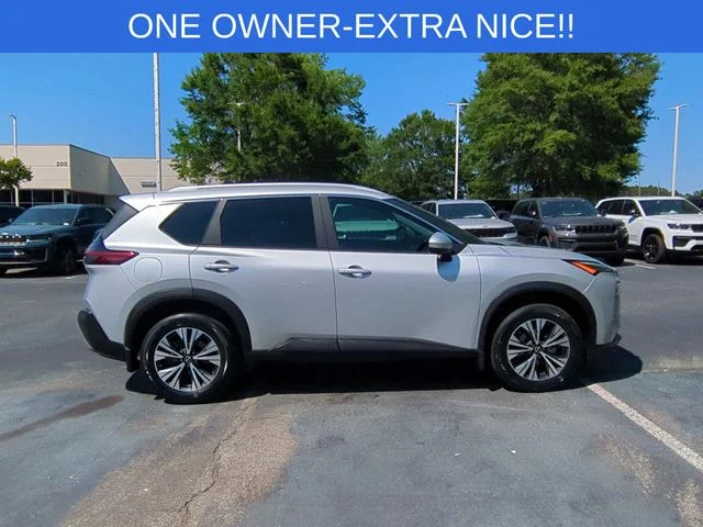 Used 2023 Silver Nissan SV image 6