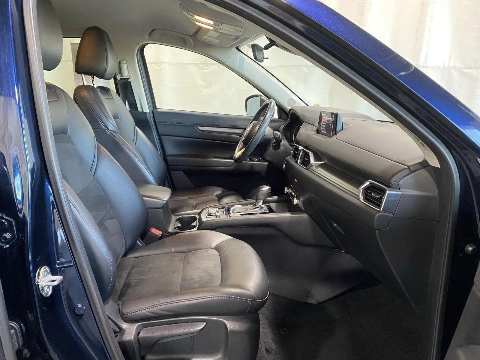 Used 2019 Deep Crystal Blue Mica Mazda Touring image 11