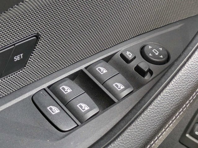 Used 2025 Blue Metallic BMW M440i image 29