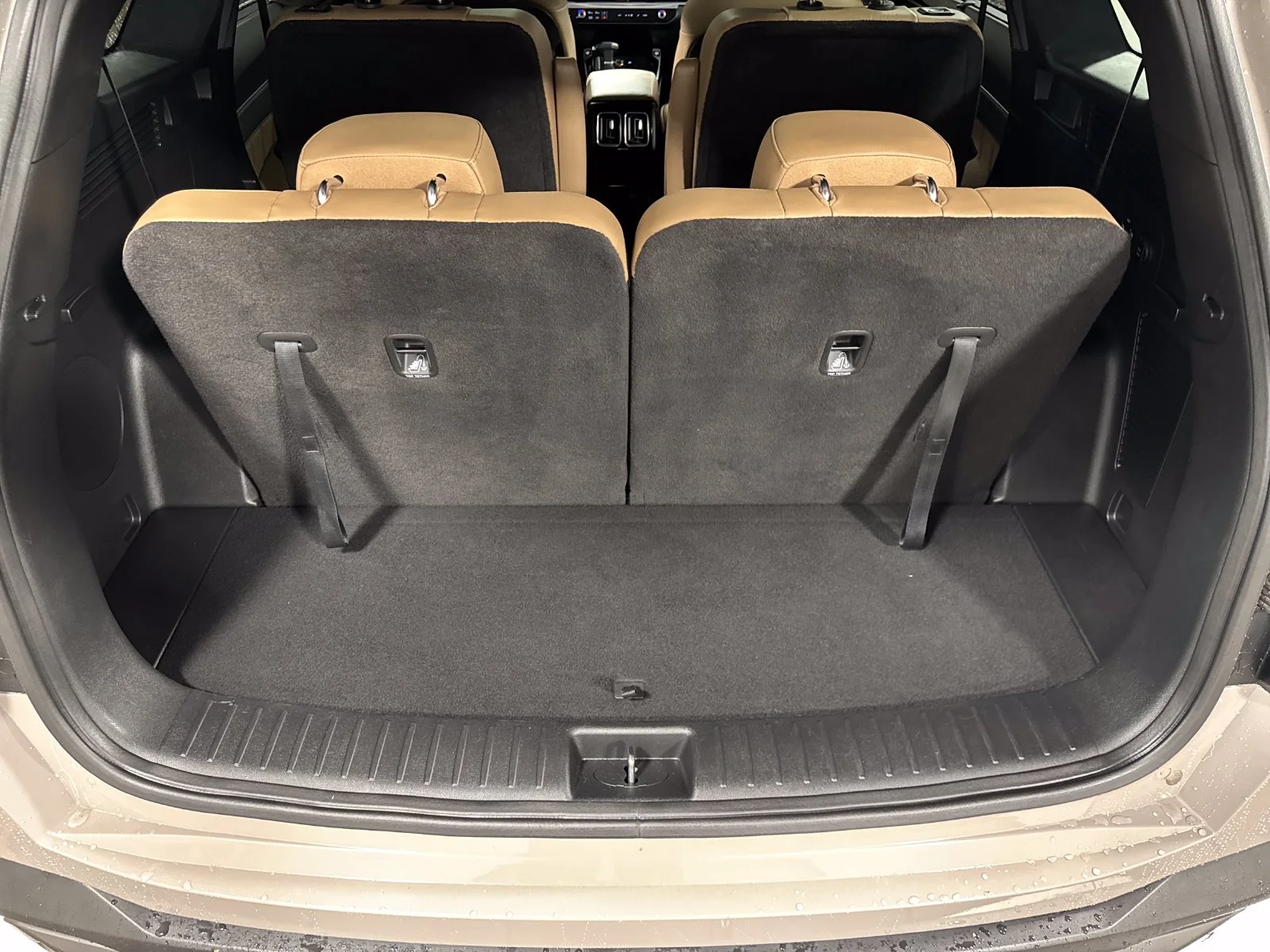 Used 2024 Brown Kia X-Pro SX Prestige image 25