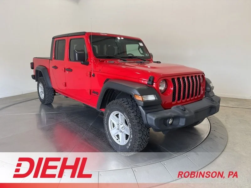 2020 Jeep Gladiator Sport S's photo