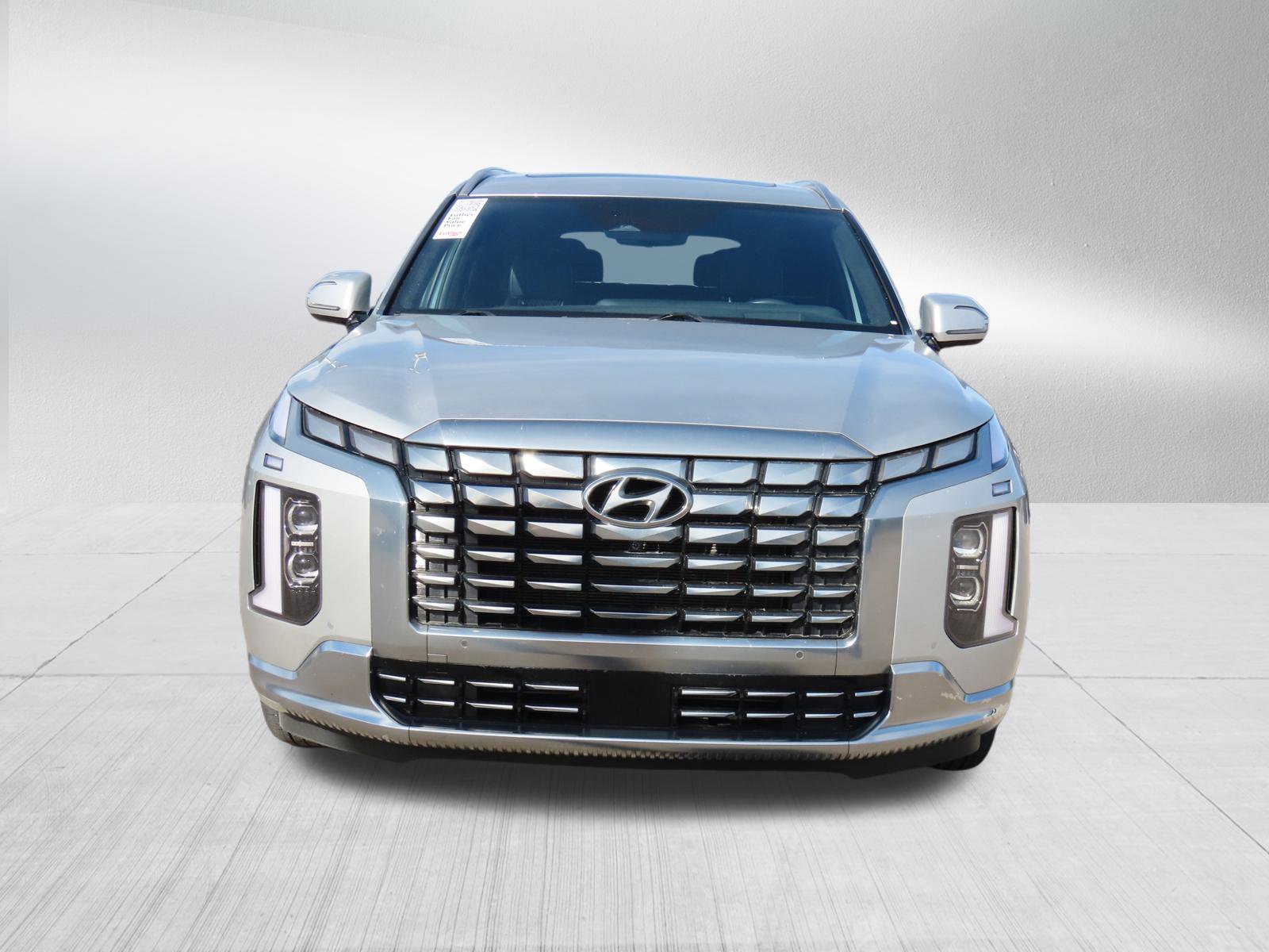 Used 2023 Hyundai Palisade Calligraphy with VIN KM8R7DGE4PU560100 for sale in Kansas City