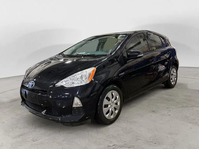 2014 Toyota Prius c One's photo