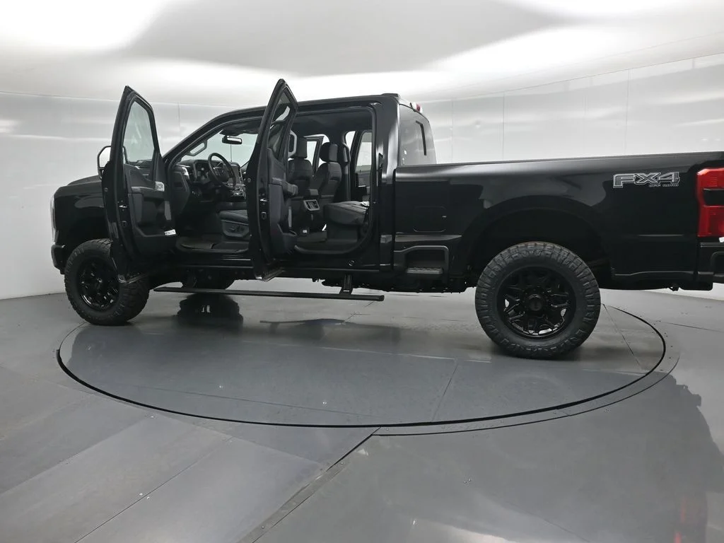 New 2026 Agate Black Metallic Ford Lariat image 34