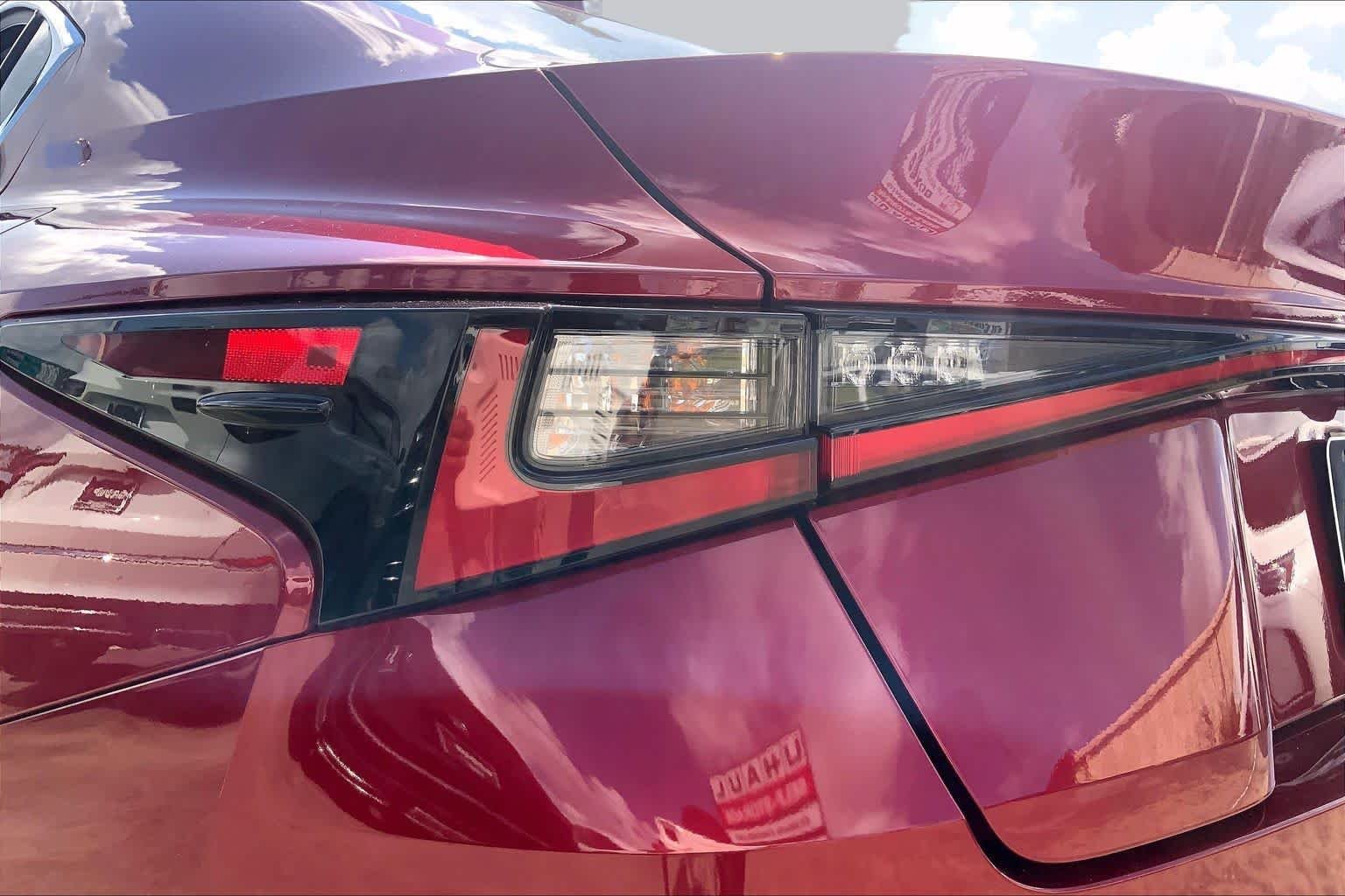 Used 2023 Matador Red Mica Lexus  image 28