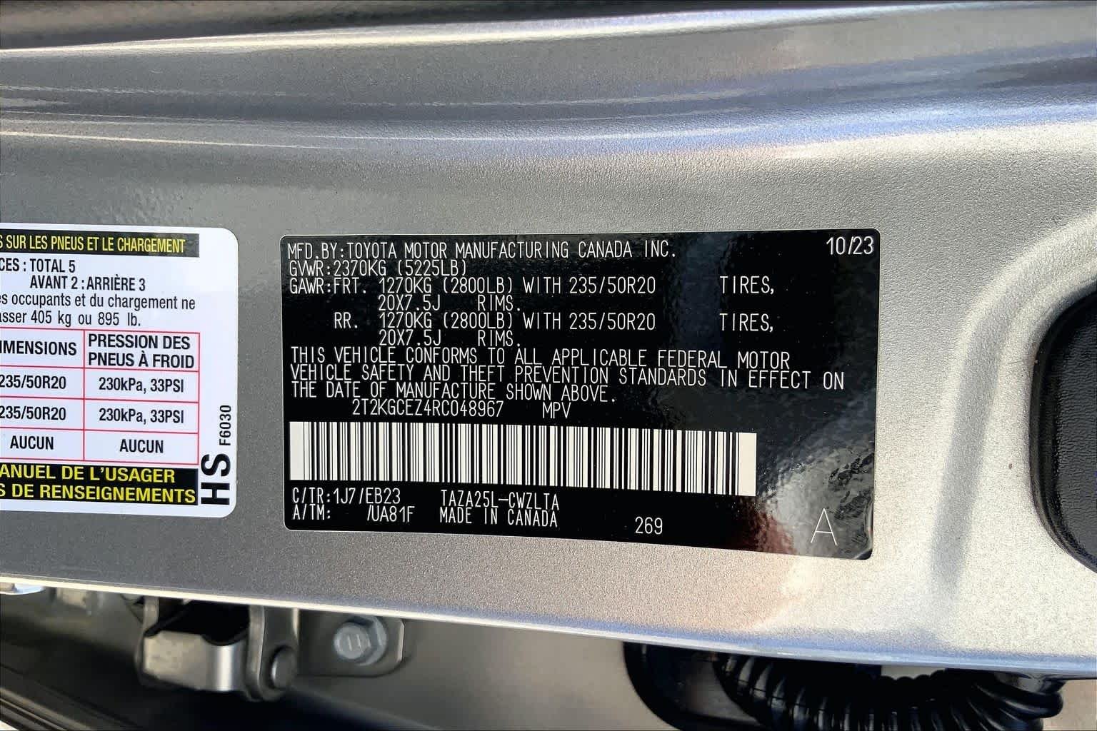 Used 2024 Atomic Silver Lexus F SPORT Handling image 36