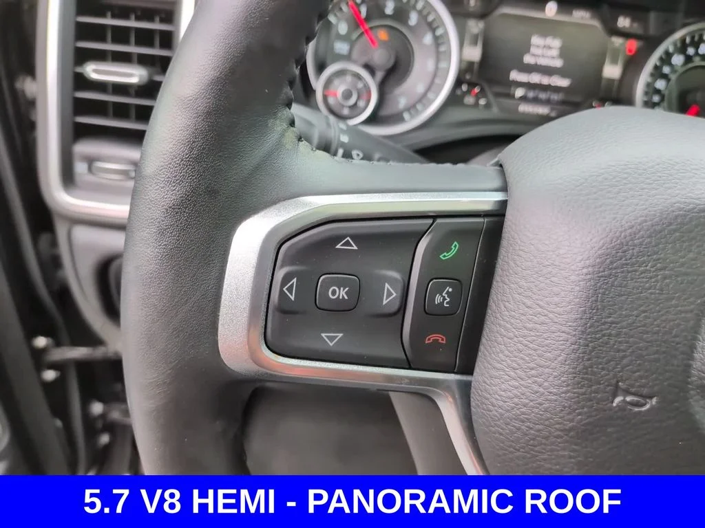 Used 2020 Black Ram Laramie image 17