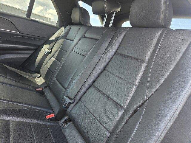 Used 2019 designo Diamond White Metallic Mercedes-Benz AMG® GLE 43 image 27