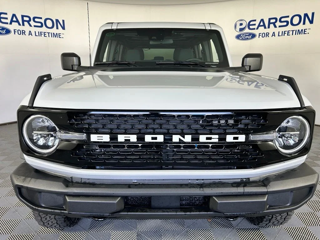 New 2026 White Ford Big Bend image 2