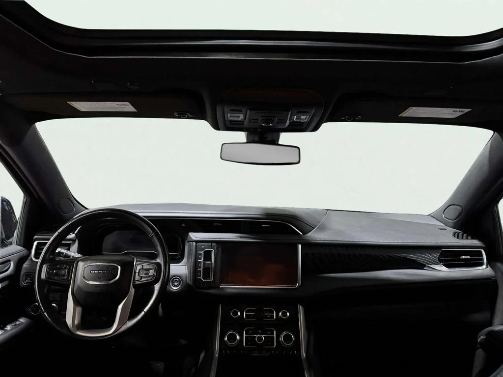 Used 2022 Black GMC Denali image 9