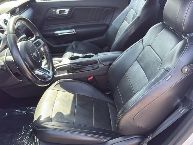 Used 2019 White Ford GT Premium image 12
