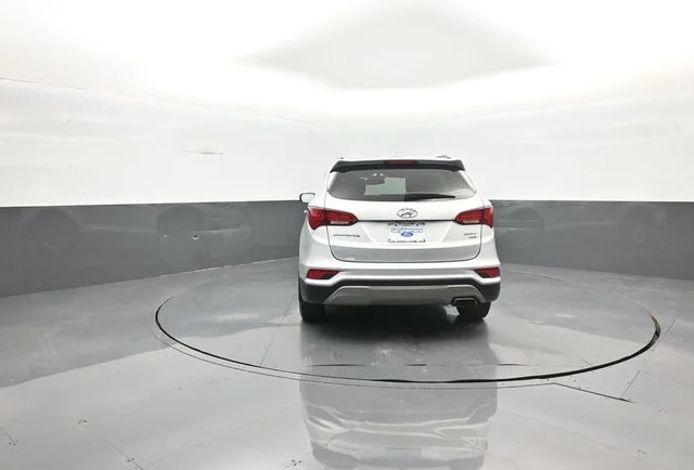 Used 2018 Sparkling Silver Hyundai 2.4 Base image 6