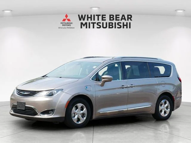 Used 2018 Chrysler Pacifica Hybrid Touring L with VIN 2C4RC1L70JR163641 for sale in White Bear Lake, Minnesota