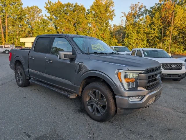 Used 2023 Gray Ford Lariat image 7