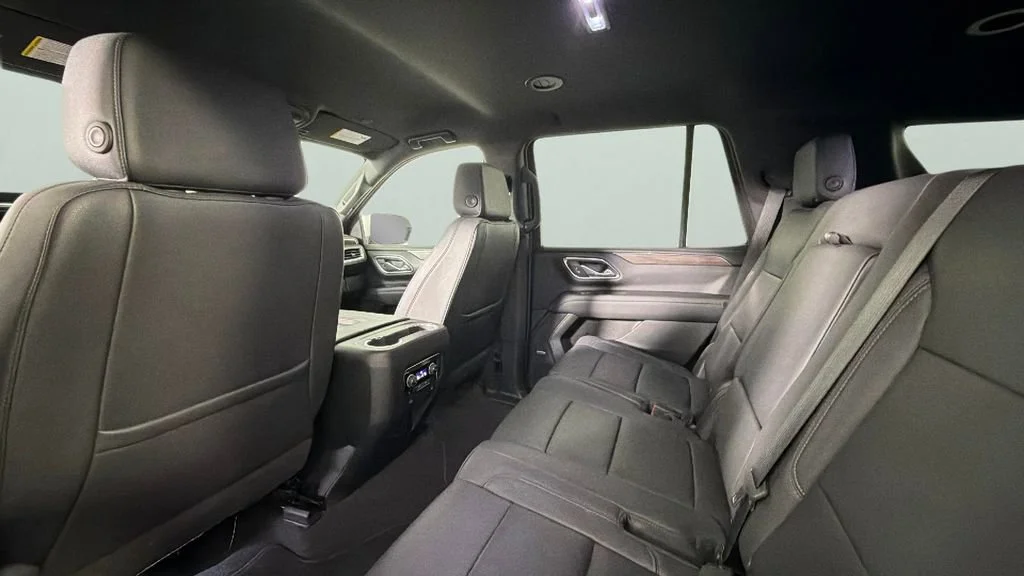 Used 2023 Summit White Chevrolet LT image 29