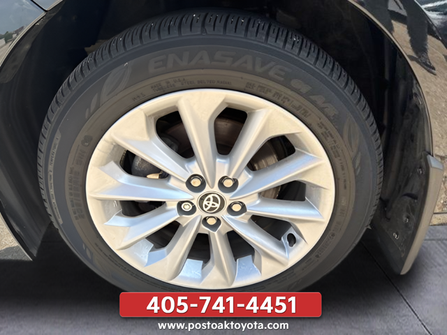 Used 2024 Red Toyota XLE image 31