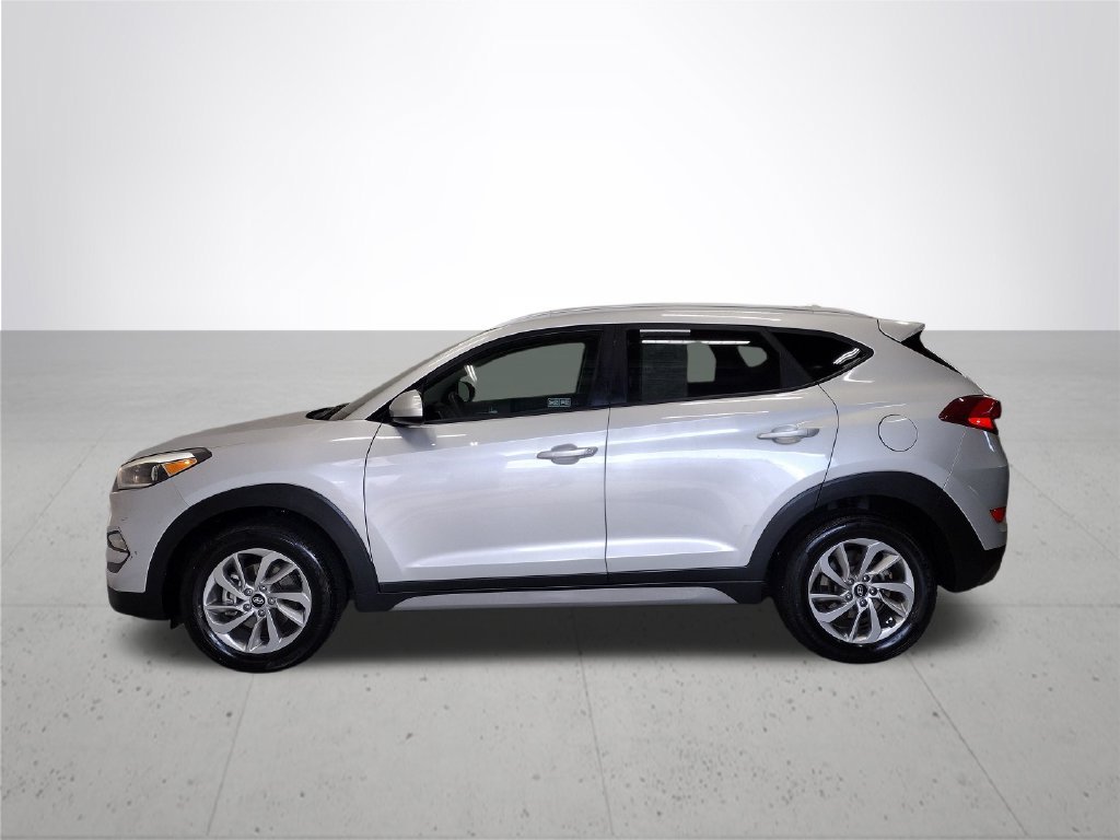 Used 2018 Molten Silver Hyundai SEL image 10