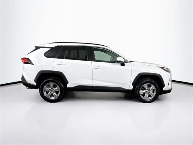 Certified Used 2025 ICE CAP Toyota  image 10