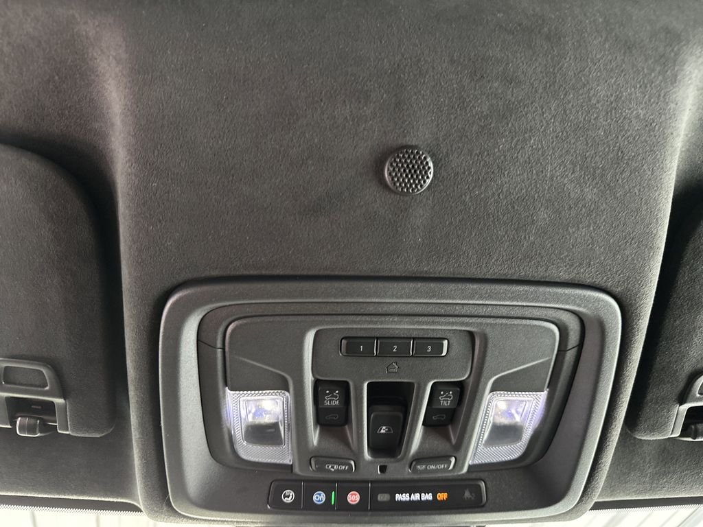 Used 2024 Black GMC Denali Ultimate image 33