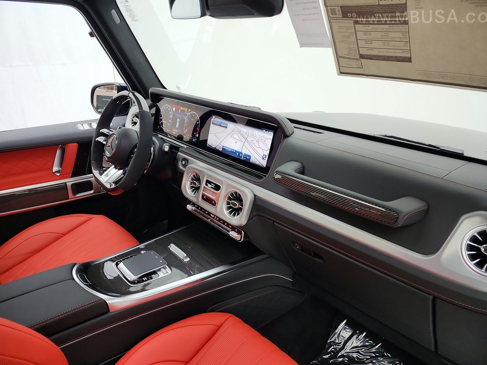 New 2026 MANUFAKTUR Night Black Magno Mercedes-Benz AMG® G 63 SUV image 45