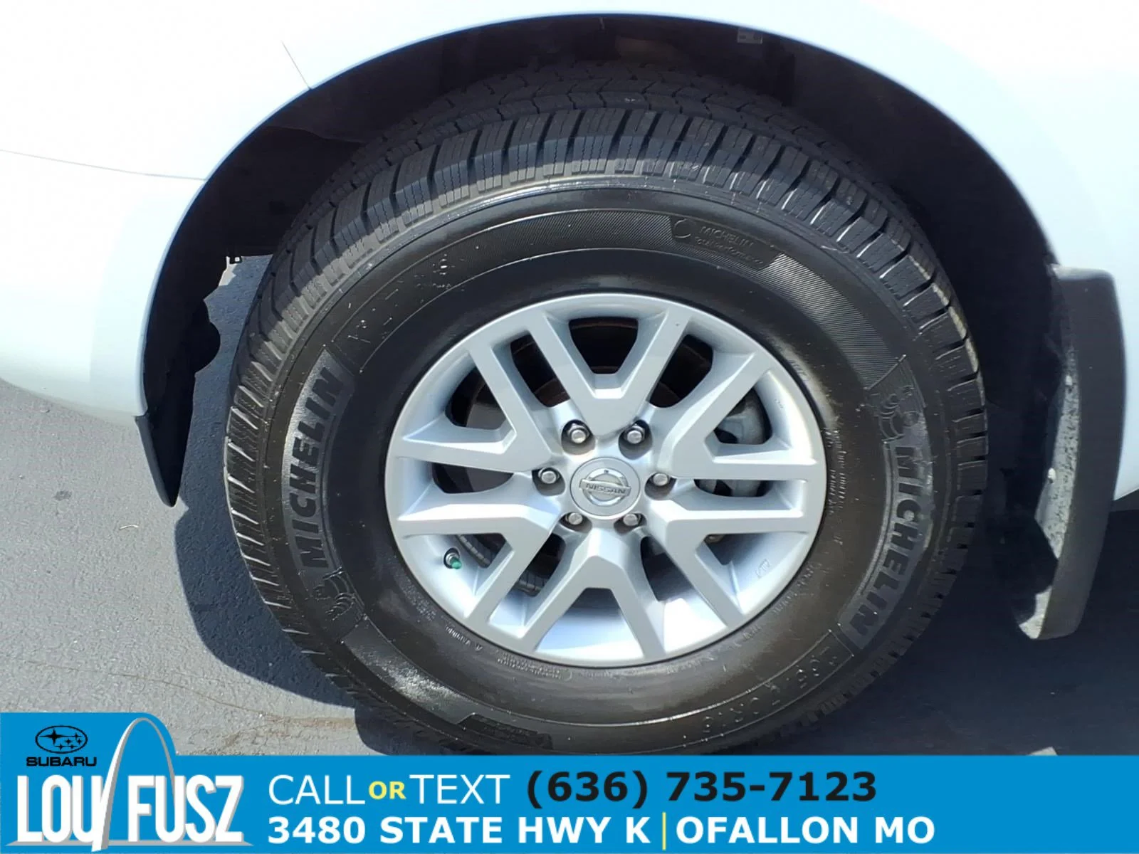 Used 2019 Glacier White Nissan SV image 29