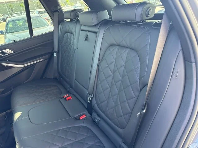 New 2026 Gray BMW xDrive40i image 15