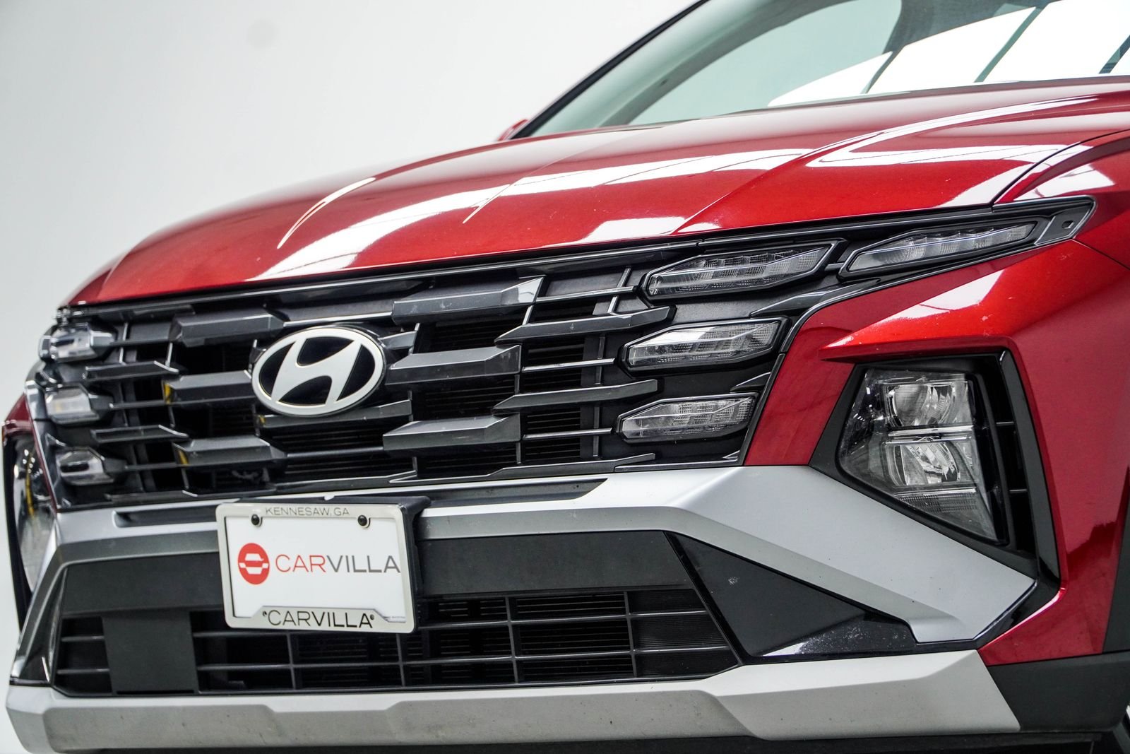 Used 2025 Red Hyundai SEL image 2