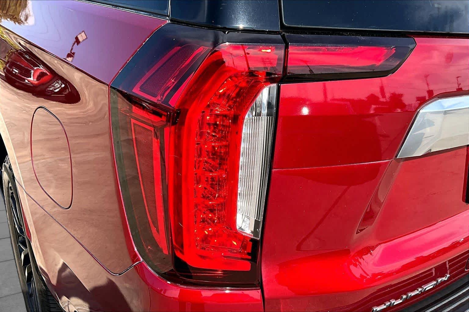 Used 2021 Cayenne Red Tintcoat GMC Denali image 29