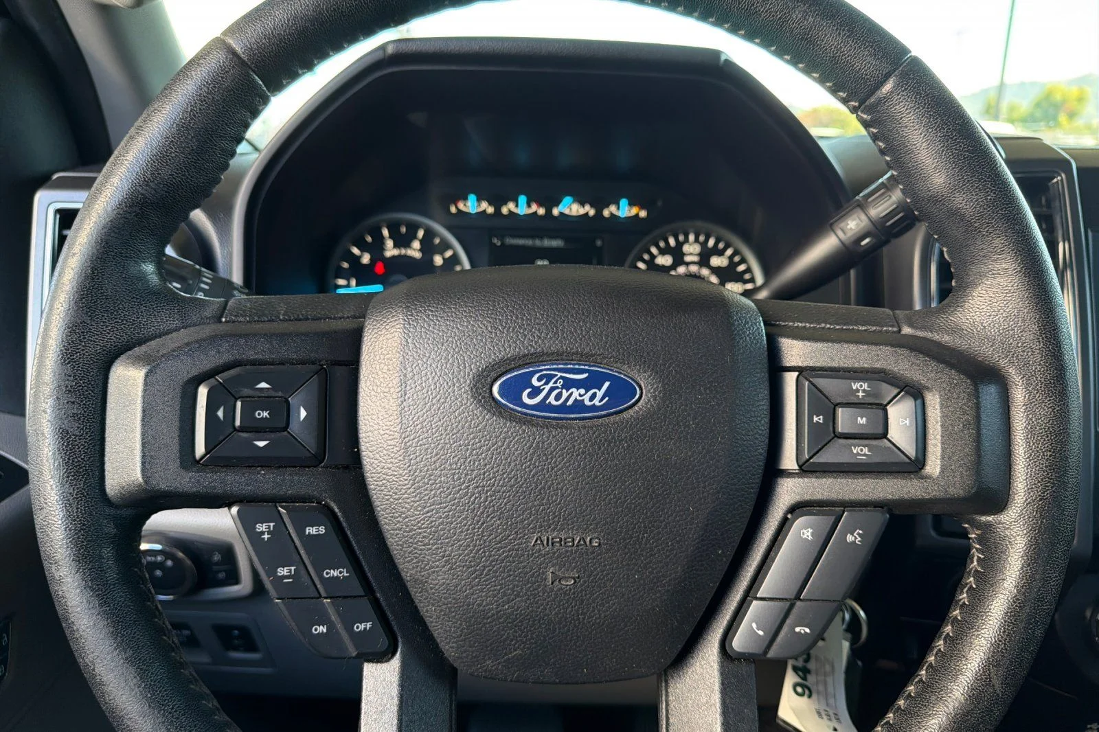 Used 2019 Gray Ford XLT image 23