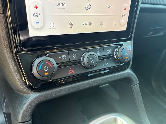 New 2026 White Ford Lariat image 26