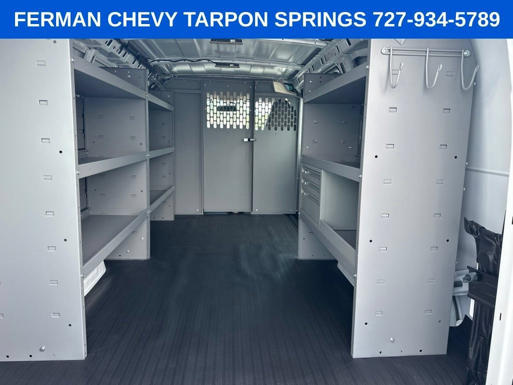 2025 Chevrolet Express Cargo Work Van - Photo 8