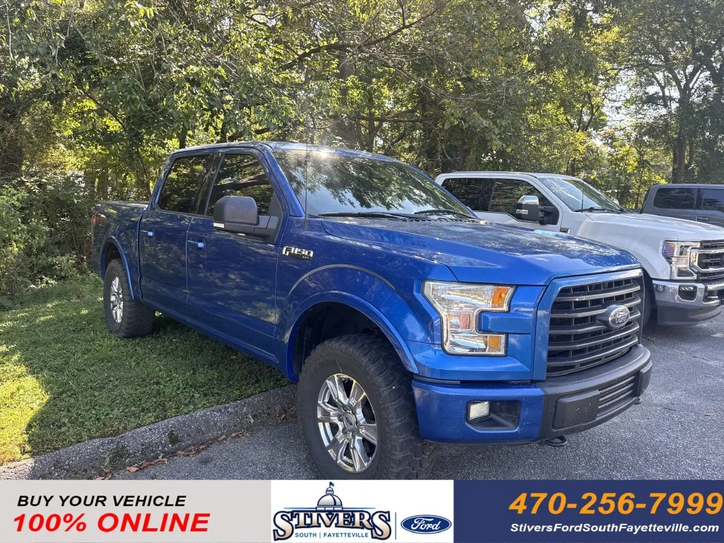 Used 2015 Blue Ford XLT image 1