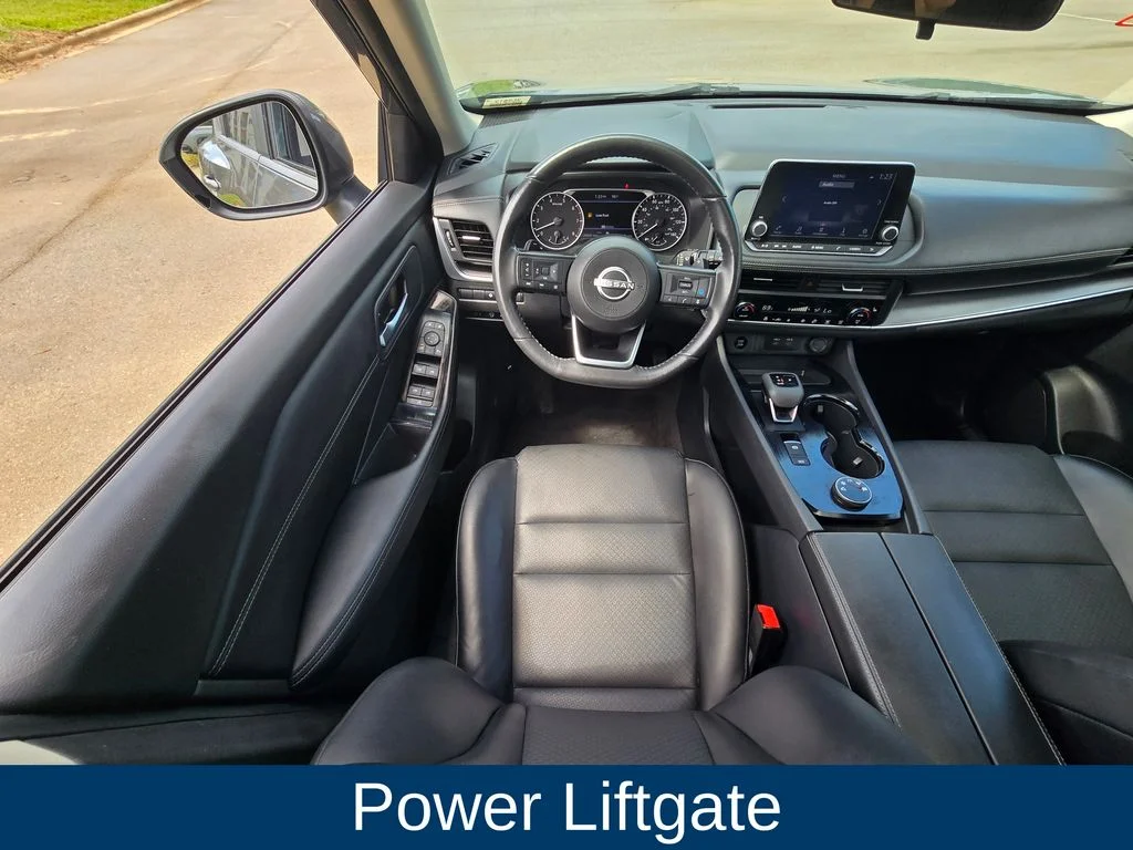 Used 2024 Gray Nissan SV image 12