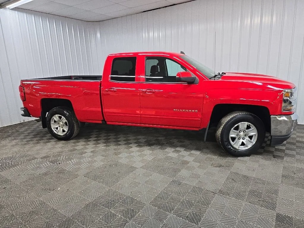 2017 Chevrolet Silverado 1500 LT 4X4 Double Cab Std Box's photo