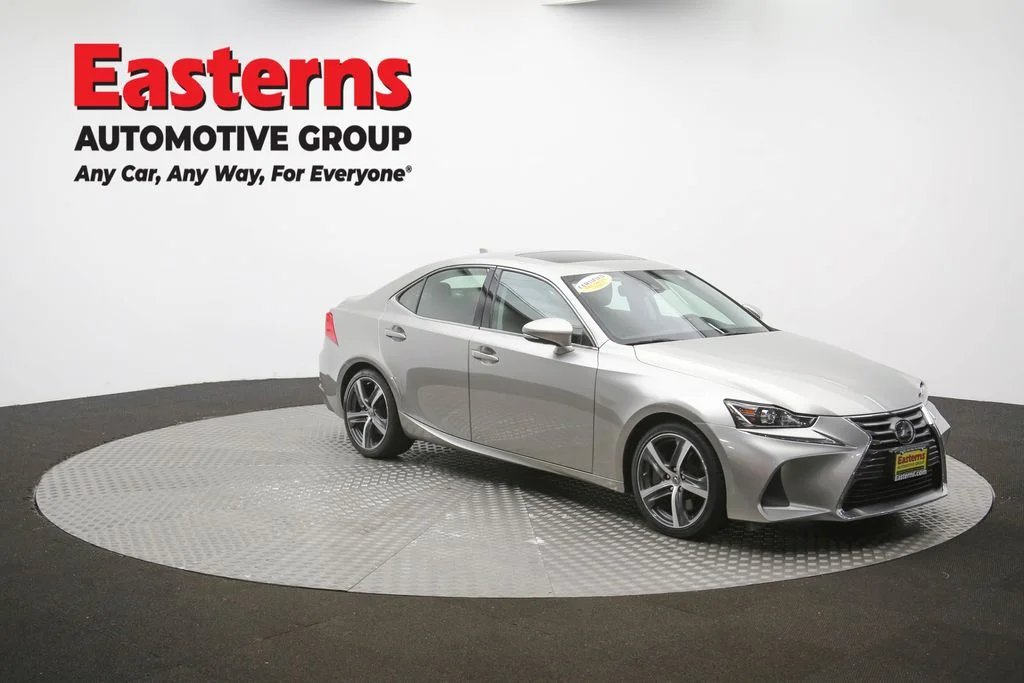 Used 2019 Silver Lexus 300 image 51