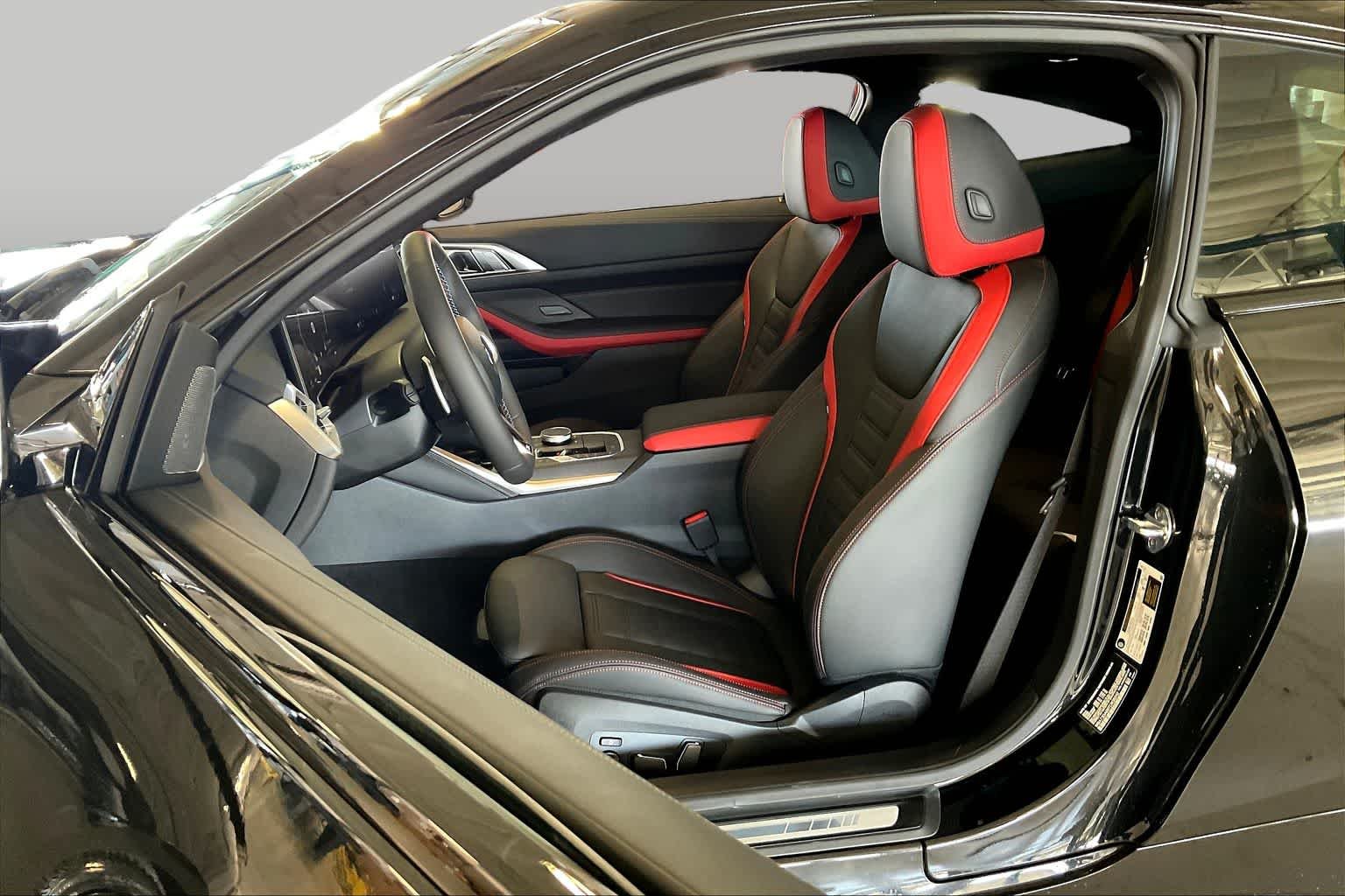 New 2026 Black Sapphire Metallic BMW M440i image 9