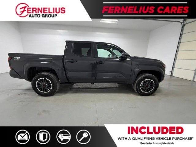 2025 Toyota Tacoma TRD Sport - Photo 9