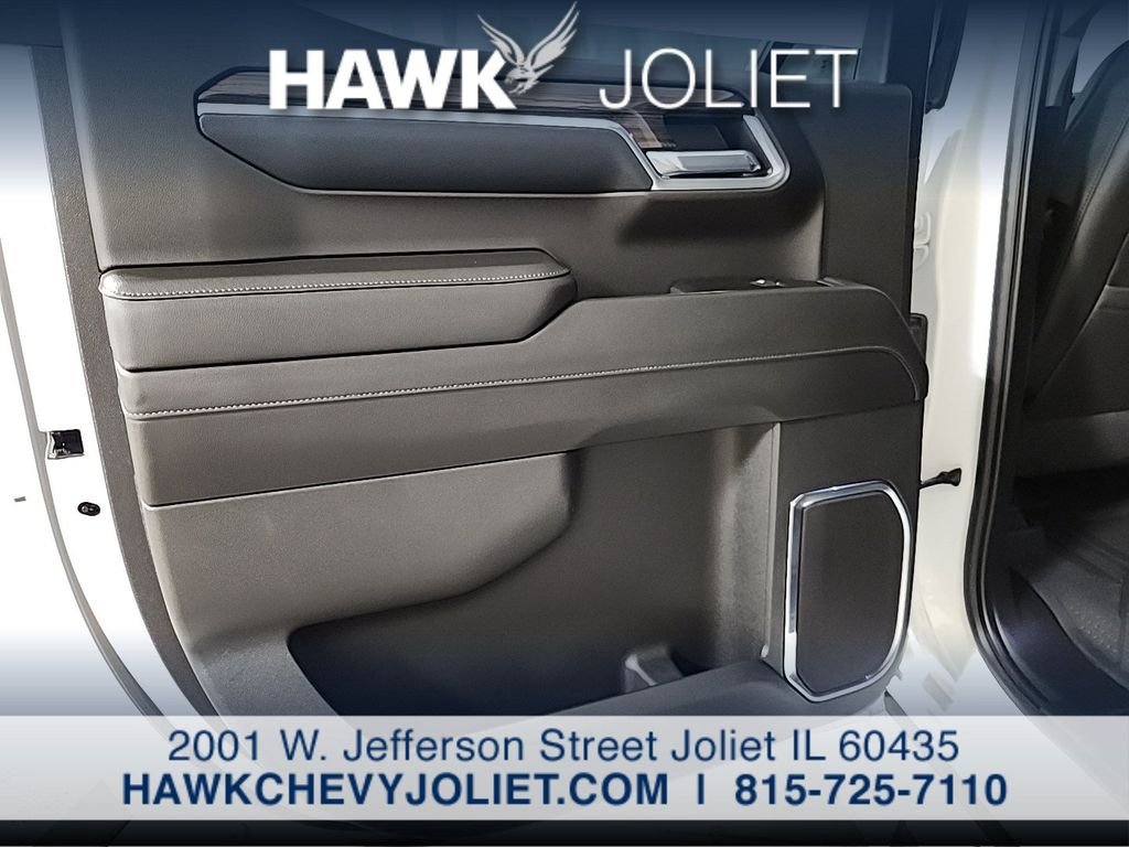 Used 2024 White Chevrolet LT image 22