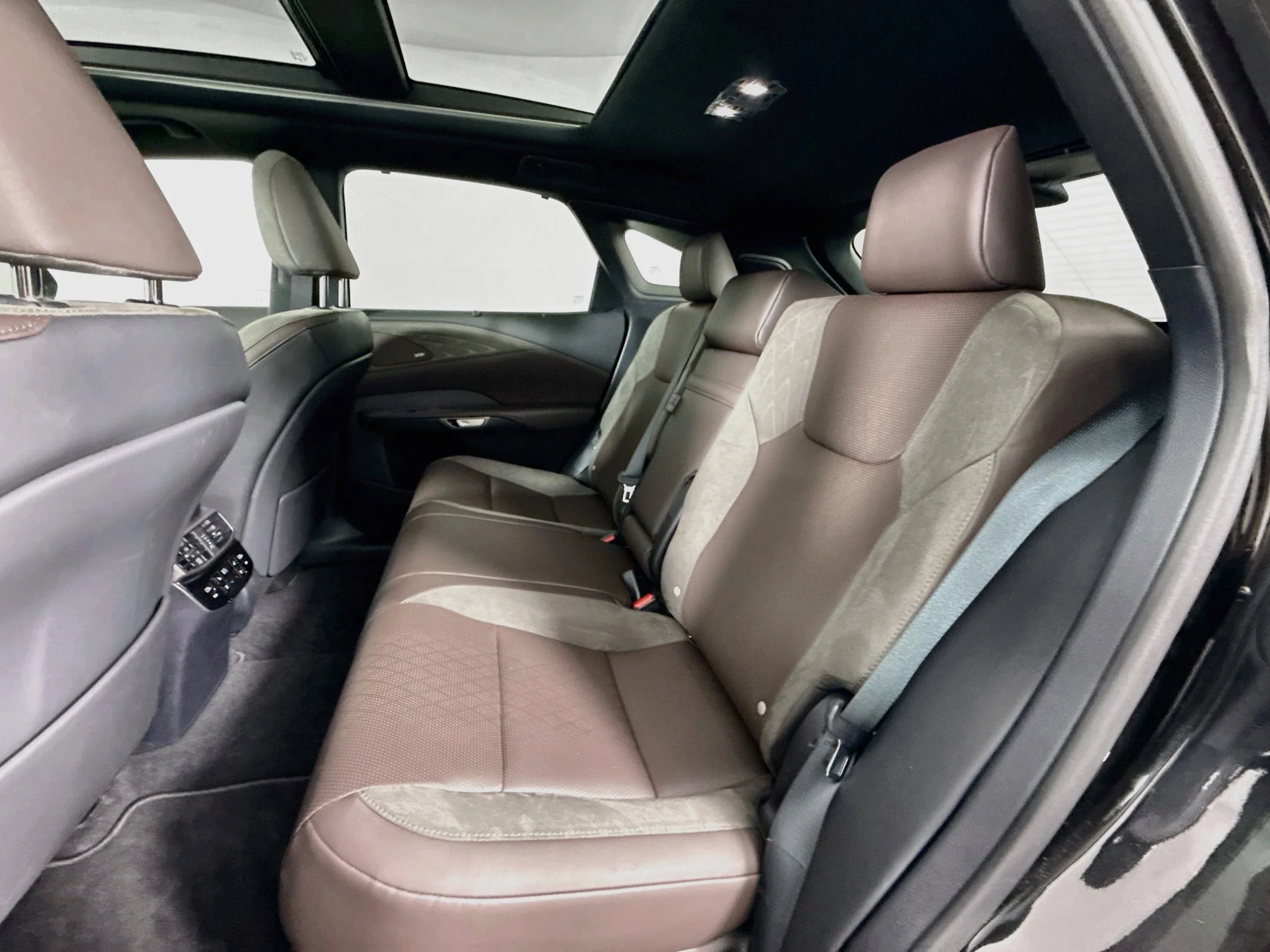 Certified Used 2025 CAVIAR Lexus 350h Luxury image 23