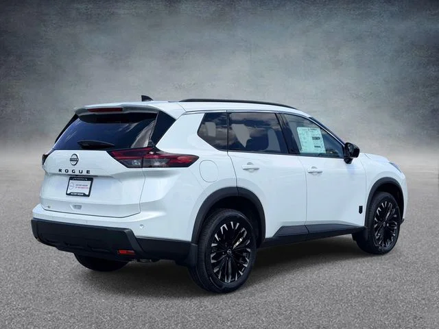 New 2026 Everest White Pearl TriCoat Nissan Dark Armor™ image 2